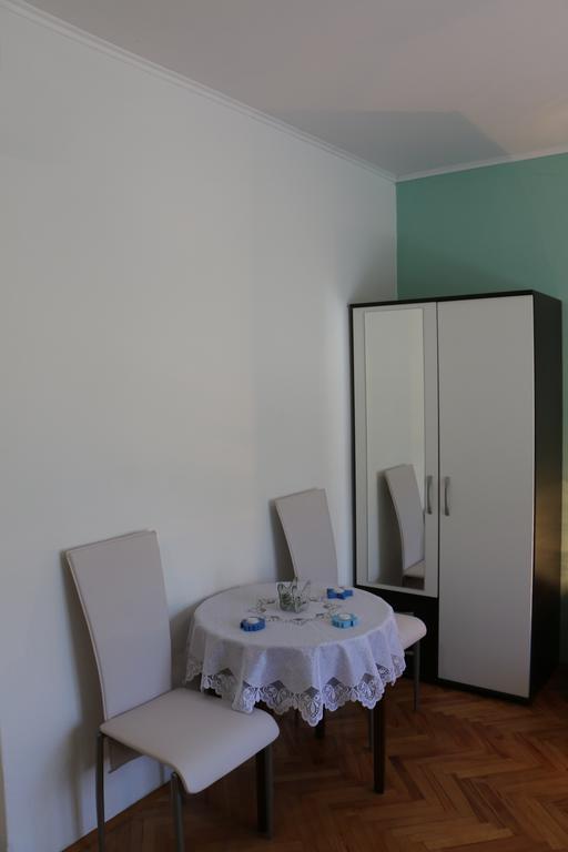 Apartments Milatic Jelsa  Dış mekan fotoğraf