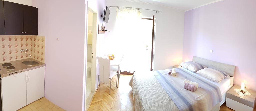 Apartments Milatic Jelsa  Dış mekan fotoğraf