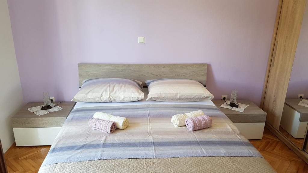 Apartments Milatic Jelsa  Dış mekan fotoğraf