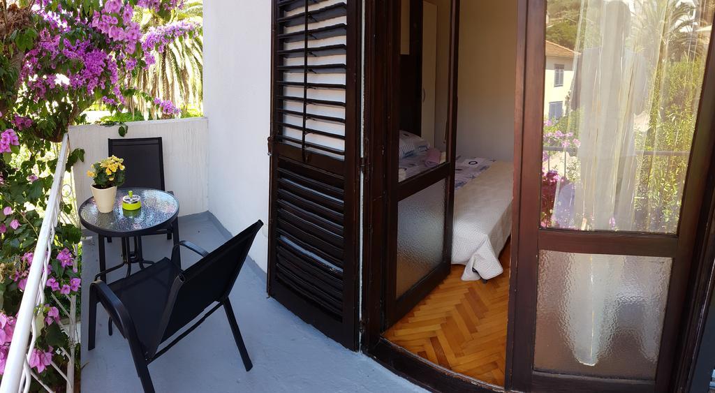 Apartments Milatic Jelsa  Dış mekan fotoğraf