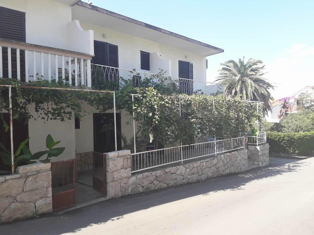 Apartments Milatic Jelsa  Dış mekan fotoğraf